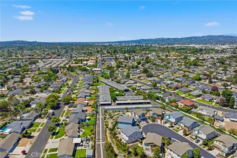 View/Area - 3131 Laurel Ave #9, Fullerton, CA 92835 photo 4 of 5