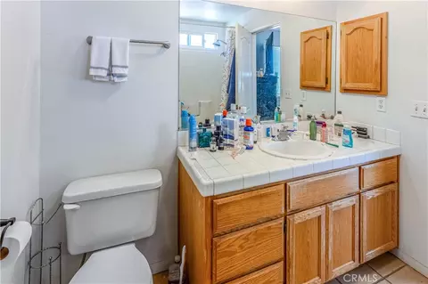 Bath - 9009 Piedra Ave, Hesperia, CA 92345 photo 1 of 4