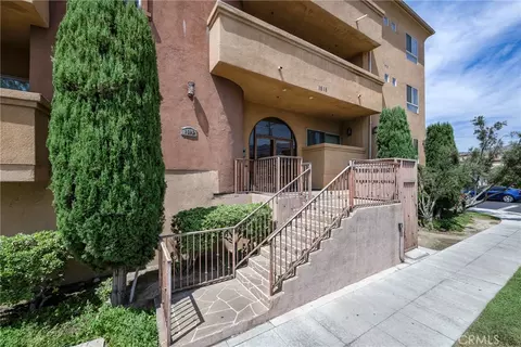 Other - 1515 Grismer #202, Burbank, CA 91504 photo 11 of 13