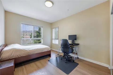 Bedroom - 1515 Grismer #202, Burbank, CA 91504 photo 1 of 6
