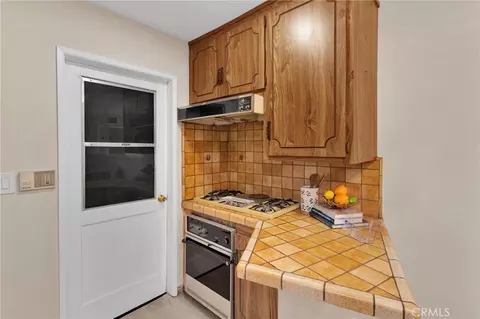 Kitchen - 1534 Wallace St, Simi Valley, CA 93065 photo 3 of 6