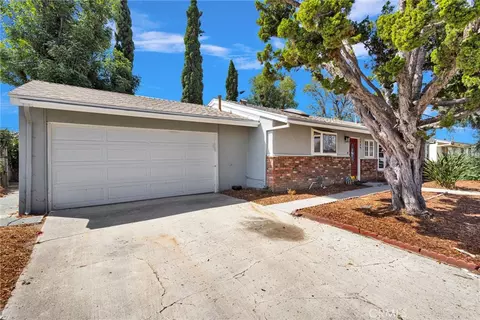 Exterior - 1534 Wallace St, Simi Valley, CA 93065 photo 4 of 18