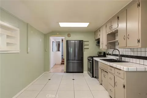 Kitchen - 1195 N Campus Ave, Upland, CA 91786 photo 2 of 2
