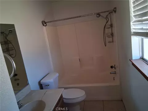 12257 Tesuque, Apple Valley, CA 92308 photo 6