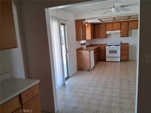 12257 Tesuque, Apple Valley, CA 92308 photo 3