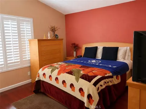 Bedroom - 7814 Aberdeen Ln, Highland, CA 92346 photo 2 of 6