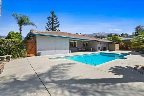 Exterior - 1414 E Laurel, Glendora, CA 91741 photo 6 of 6