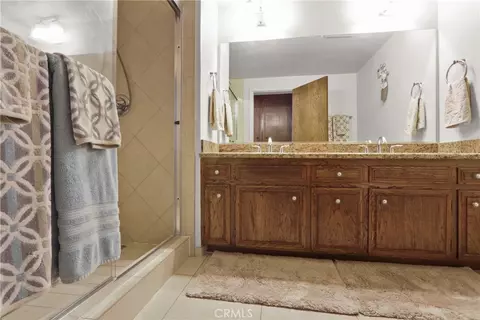 Bath - 1414 E Laurel, Glendora, CA 91741 photo 2 of 2