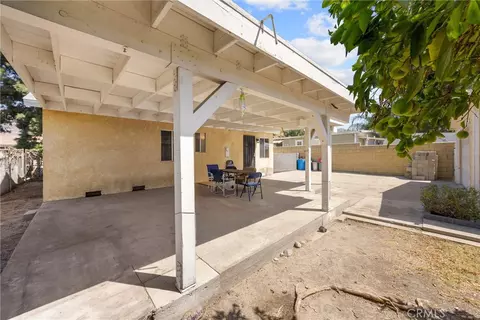 Exterior - 255 E 41st St, San Bernardino, CA 92404 photo 7 of 14