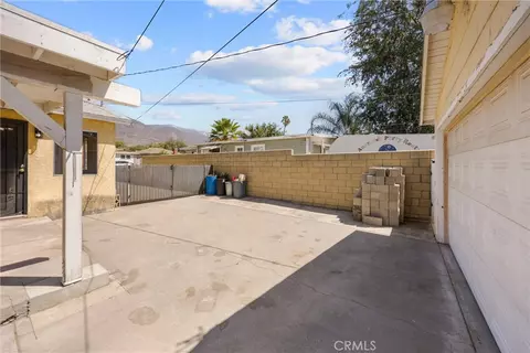 Exterior - 255 E 41st St, San Bernardino, CA 92404 photo 6 of 14