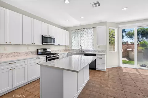 Kitchen - 1205 Strand, Perris, CA 92571 photo 5 of 6