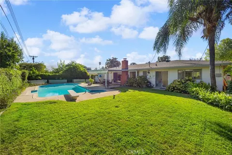 Exterior - 221 Phlox Ave, Redlands, CA 92373 photo 10 of 10