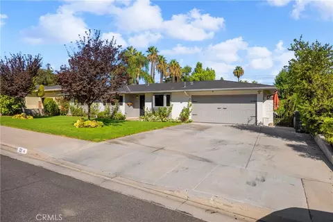 Exterior - 221 Phlox Ave, Redlands, CA 92373 photo 2 of 10