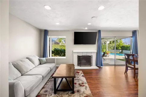 Living - 221 Phlox Ave, Redlands, CA 92373 photo 1 of 2