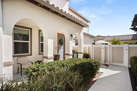 Exterior - 1623 Hogan Ct, Upland, CA 91784 photo 4 of 11