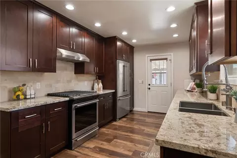 Kitchen - 686 N Ukiah Way, Upland, CA 91786 photo 3 of 3