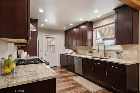 Kitchen - 686 N Ukiah Way, Upland, CA 91786 photo 2 of 3