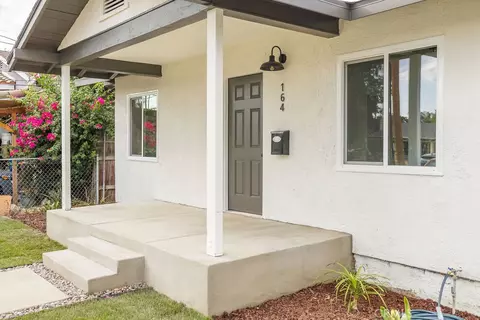 Exterior - 164 E 10th St, San Bernardino, CA 92410 photo 3 of 8