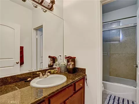 Bath - 207 Gilbert Way, Placentia, CA 92870 photo 1 of 2