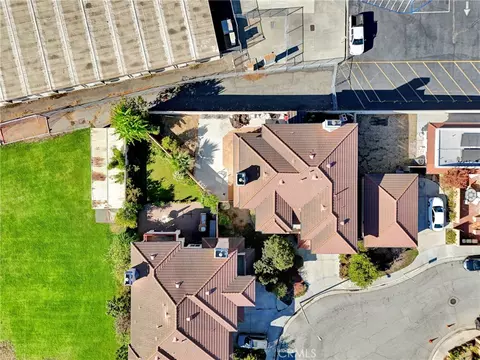 View/Area - 207 Gilbert Way, Placentia, CA 92870 photo 4 of 6