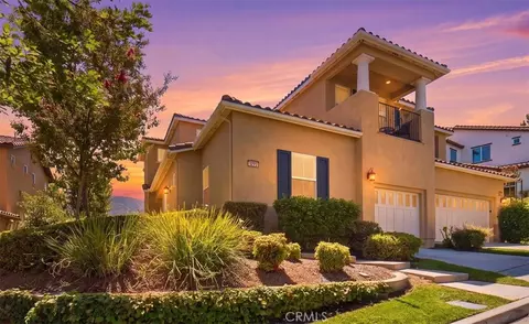 8879 Cuyamaca, Corona, CA 92883