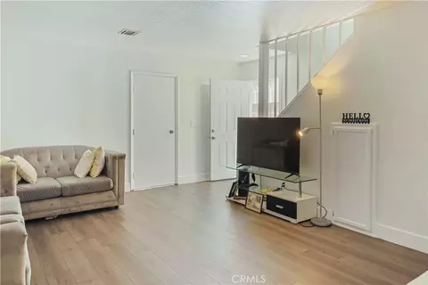 Living - 2214 W Wardlow, Long Beach, CA 90810 photo 2 of 2