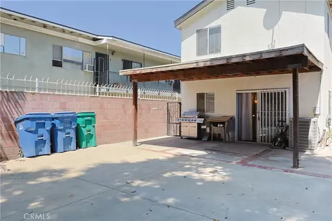Exterior - 2214 W Wardlow, Long Beach, CA 90810 photo 3 of 5