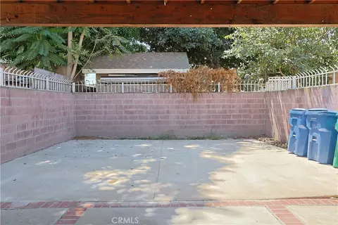 Exterior - 2214 W Wardlow, Long Beach, CA 90810 photo 4 of 5