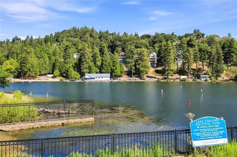 View/Area - 101 Weisshorn, Crestline, CA 92325 photo 1 of 1
