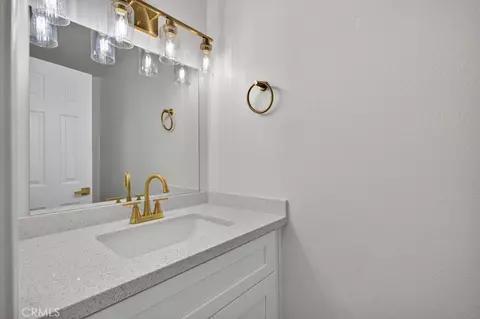 Bath - 6542 Redbud, Rancho Cucamonga, CA 91739 photo 2 of 3