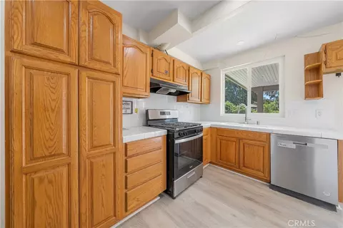 Kitchen - 1350 E Hillcrest Dr, Thousand Oaks, CA 91362 photo 1 of 1