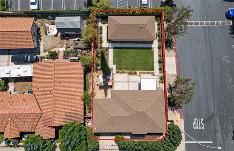 View/Area - 1350 E Hillcrest Dr, Thousand Oaks, CA 91362 photo 2 of 4