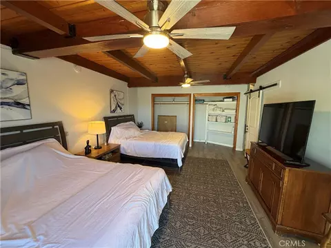 Bedroom - 1228 Acadia, Lake Arrowhead, CA 92352 photo 3 of 3