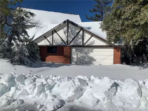 Exterior - 1228 Acadia, Lake Arrowhead, CA 92352 photo 6 of 11
