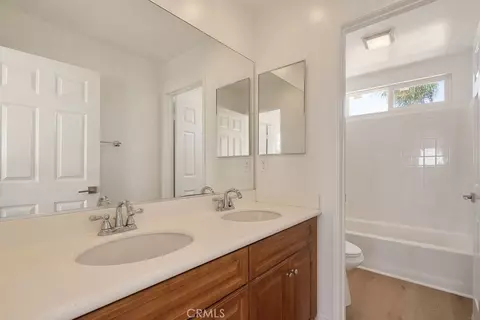 Bath - 243 Monument Pkwy, Perris, CA 92570 photo 7 of 8