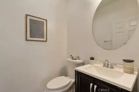 Bath - 243 Monument Pkwy, Perris, CA 92570 photo 1 of 8