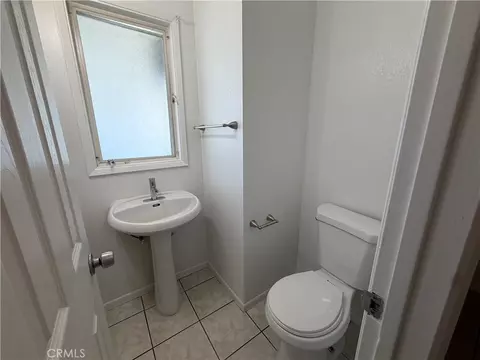 Bath - 8005 Garfield St, Riverside, CA 92504 photo 1 of 3