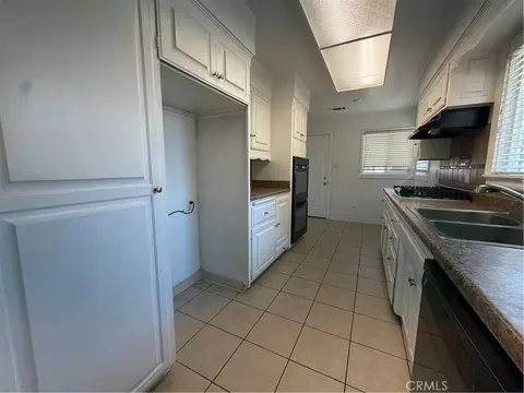 Kitchen - 8005 Garfield St, Riverside, CA 92504 photo 2 of 3