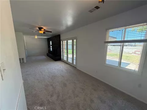 Living - 8005 Garfield St, Riverside, CA 92504 photo 2 of 4