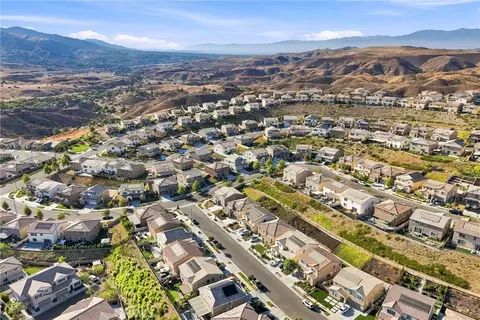 View/Area - 11698 Starlily Ct, Corona, CA 92883 photo 7 of 7