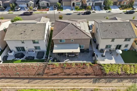 View/Area - 11698 Starlily Ct, Corona, CA 92883 photo 5 of 7