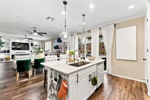 Kitchen - 11698 Starlily Ct, Corona, CA 92883 photo 4 of 5
