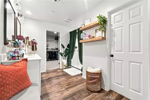 Entry Way - 11698 Starlily Ct, Corona, CA 92883 photo 4 of 6