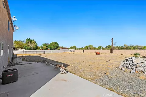 Exterior - 15080 Birdie Ln, Helendale, CA 92342 photo 8 of 8