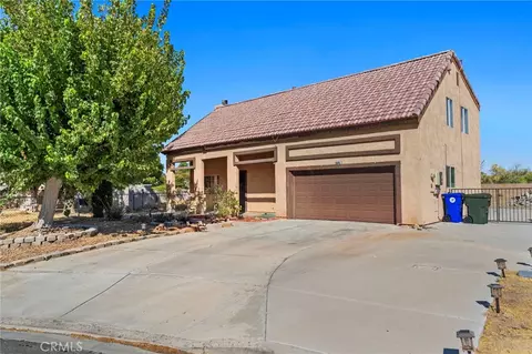 Exterior - 15080 Birdie Ln, Helendale, CA 92342 photo 3 of 8