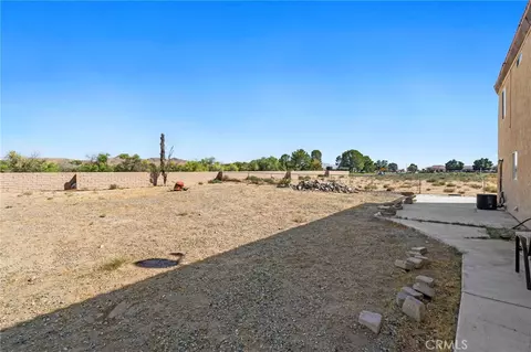 Exterior - 15080 Birdie Ln, Helendale, CA 92342 photo 5 of 8