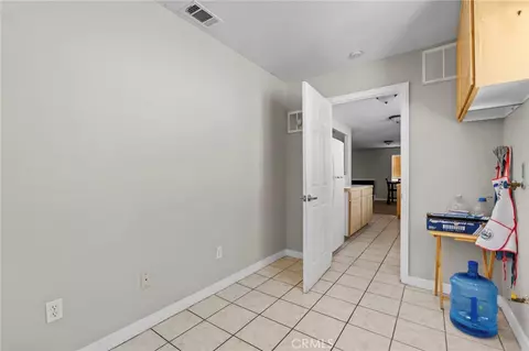 Entry Way - 15080 Birdie Ln, Helendale, CA 92342 photo 6 of 6