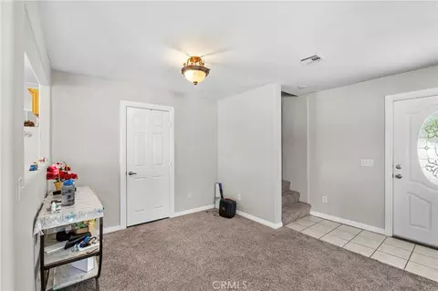 Entry Way - 15080 Birdie Ln, Helendale, CA 92342 photo 3 of 6