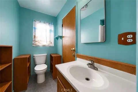 Bath - 1513 W Princeton St, Ontario, CA 91762 photo 2 of 3