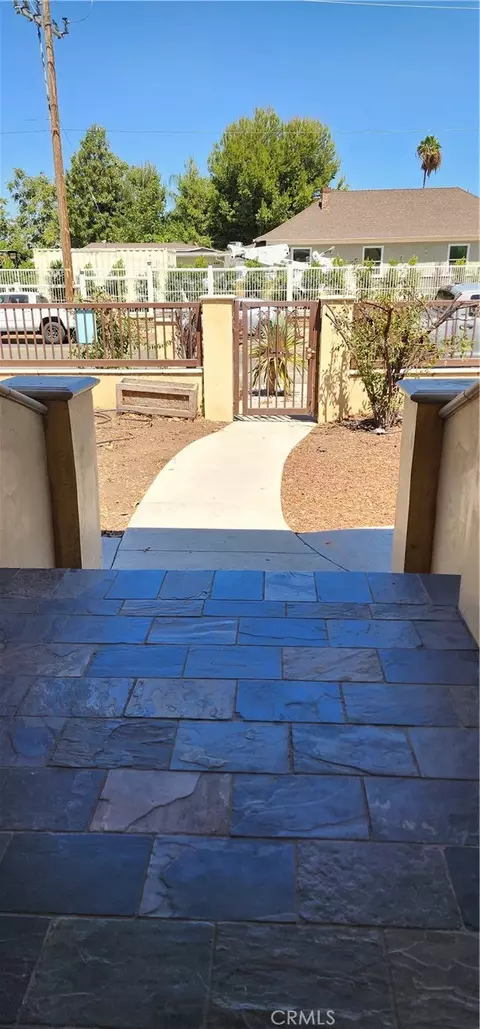 Exterior - 3112 1st, Riverside, CA 92507 photo 12 of 21